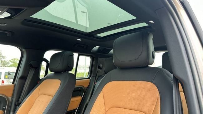 Новый Land Rover Defender 110 II, 3.0 л, 2023 в Дубае от Falcons GT Motors FZCO Бронзовый цвет. Европейская | AUTO.AE