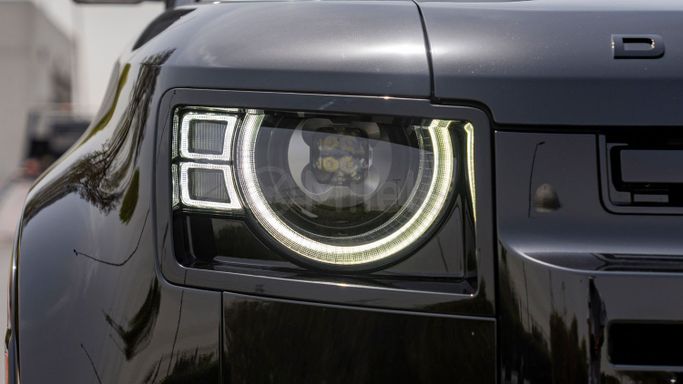 Новый Land Rover Defender 110 II, 3.0 л, 2025 в Дубае от Milele Черный цвет. Other | AUTO.AE