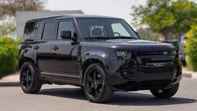 Новый Land Rover Defender 110 II, 5.0 л, 2025 в Дубае от Milele Черный цвет. Other | AUTO.AE