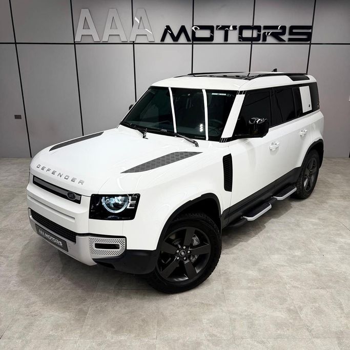 Used Land Rover Defender P400 II, 3.0 l, 2023 in Dubai by AAA Motors, White color. GCC Specs | AUTO.AE
