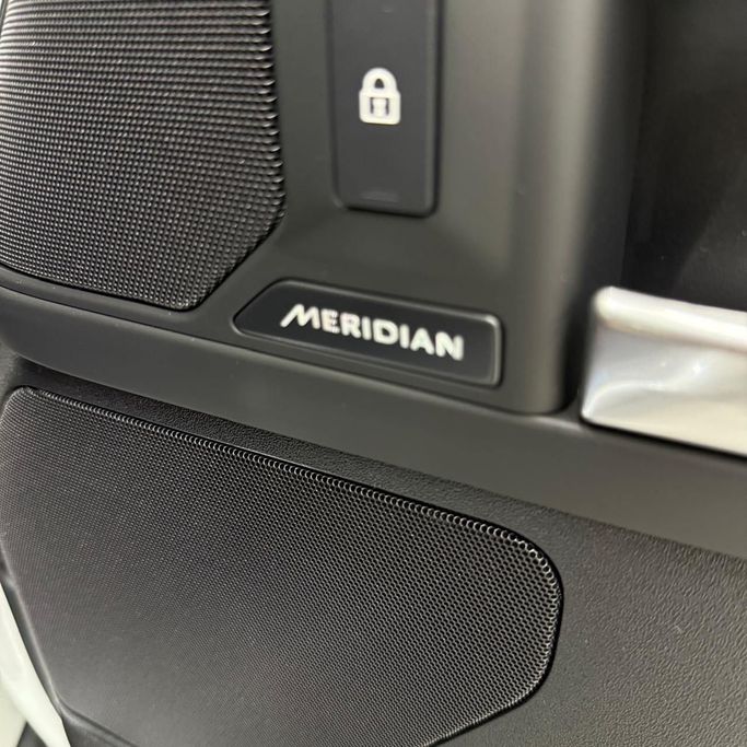 New Land Rover Defender P400 II, 3.0 l, 2025 in Dubai by AAA Motors, White color. GCC Specs | AUTO.AE