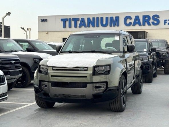 Новый Land Rover Defender P400 II, 3.0 л, 2025 в Дубае от Titanum Cars Зеленый цвет. Other | AUTO.AE