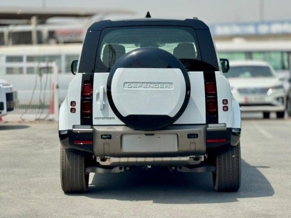 Новый Land Rover Defender P400 II, 3.0 л, 2025 в Дубае от Titanum Cars Белый цвет. Other | AUTO.AE