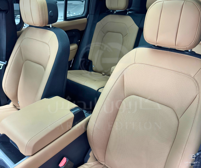 Новый Land Rover Defender P400 II, 3.0 л, 2025 в Дубае от Carbon Edition Motors Черный цвет. Other | AUTO.AE