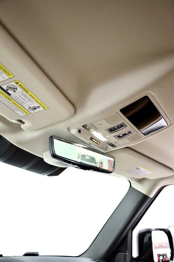 Новый Land Rover Defender 110 II, 2.0 л, 2024 в Дубае от Al Faris Motors Черный цвет. Other | AUTO.AE