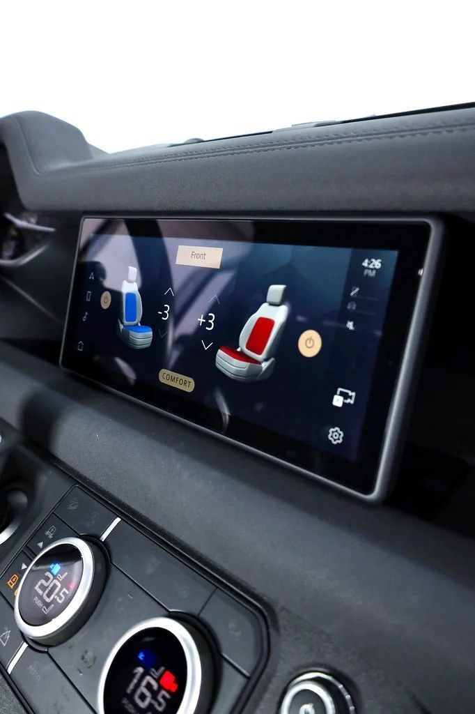 Подержанный Land Rover Defender P400 II, 3.0 л, 2023 в Дубае от Al Faris Motors Белый цвет. GCC | AUTO.AE