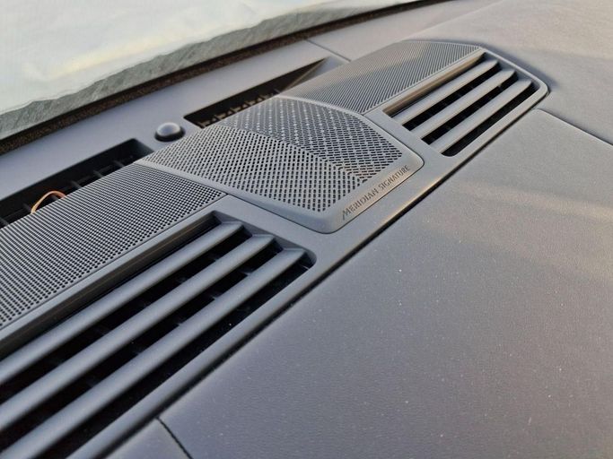 Новый Land Rover Defender 130 II, 3.0 л, 2025 в Дубае от Allied Motors Черный цвет. Other | AUTO.AE