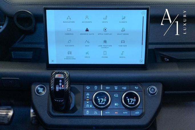 Подержанный Land Rover Defender 110 II, 5.0 л, 2023 в Дубае от A1 Luxury Motors Черный цвет. Европейская | AUTO.AE