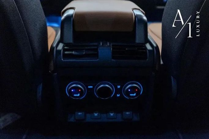 Подержанный Land Rover Defender 90 II, 3.0 л, 2022 в Дубае от A1 Luxury Motors Черный цвет. Европейская | AUTO.AE