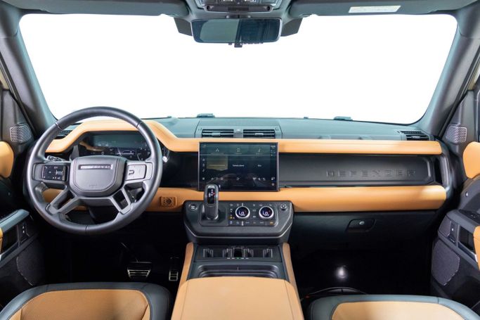 Подержанный Land Rover Defender 110 II, 3.0 л, 2023 в Дубае от The Car Superstore Другой цвет цвет. Other | AUTO.AE