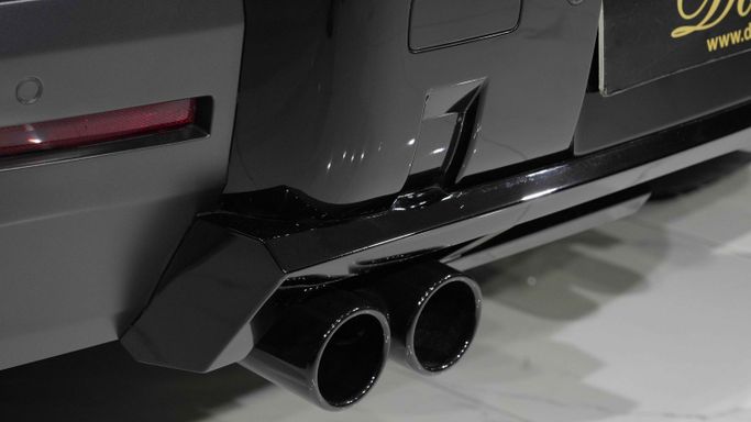 Новый Land Rover Defender 110 II, 3.0 л, 2022 в Дубае от Dourado Luxury Car Серый цвет. Европейская | AUTO.AE