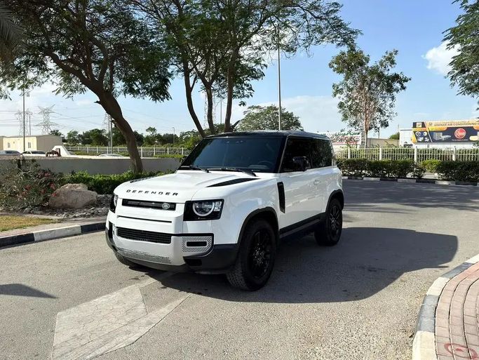 Used Land Rover Defender 90 II, 5.0 l, 2021 in Dubai by Al Ketbi Motors, White color. American Specs | AUTO.AE