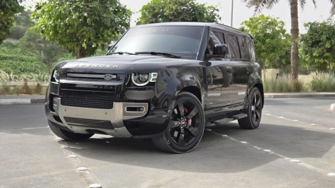 Used Land Rover Defender P400 II, 3.0 l, 2024 in Dubai by Global Motors, Black color. GCC Specs | AUTO.AE