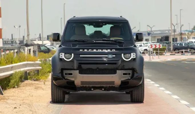 جديدة Land Rover Defender 110 ثانياً, 3.0 l, 2025 في في دبي من Dresden Motors، اللون أسود. أخرى | AUTO.AE | إعلان #253584