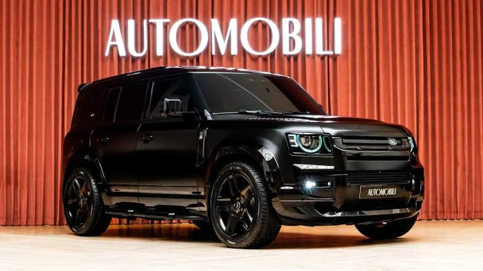Подержанный Land Rover Defender 110 II, 3.0 л, 2024 в Дубае от Automobili Motors Черный цвет. GCC | AUTO.AE | Объявление #258503