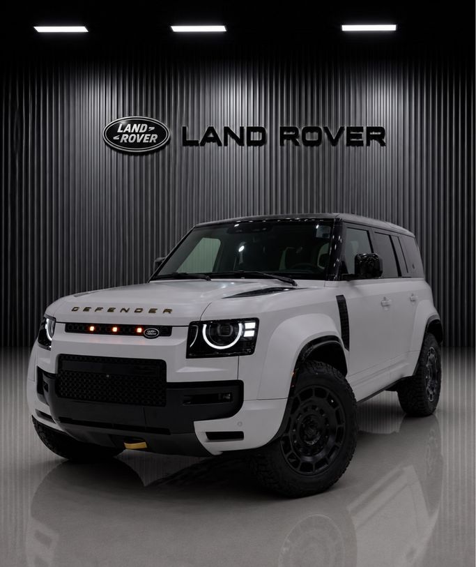 New Land Rover Defender Octa II (L663), 4.4 l, 2026 in Dubai by Al Faris Motors, Grey color. Other | AUTO.AE | Listing #262208