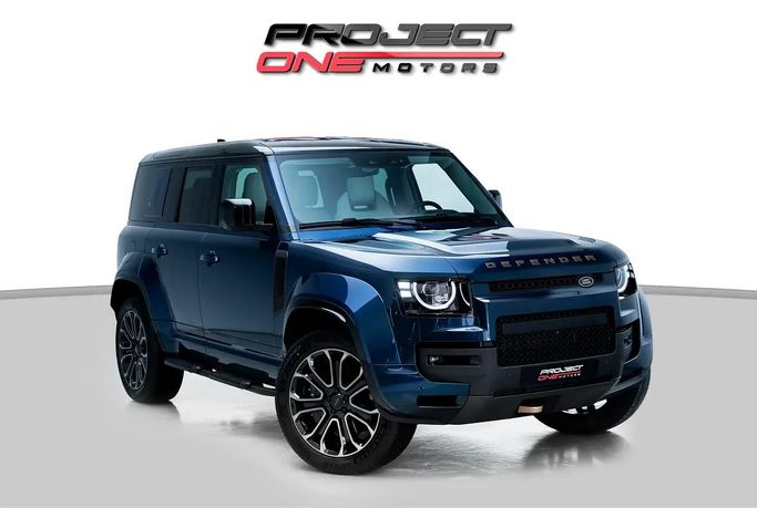 جديدة ⁦Land Rover Defender Octa ثانياً، 4.4 l، 2026⁩ في في الإمارات, دبي من Project One Motors، اللون أزرق. مواصفات الخليج | AUTO.AE | إعلان #288355