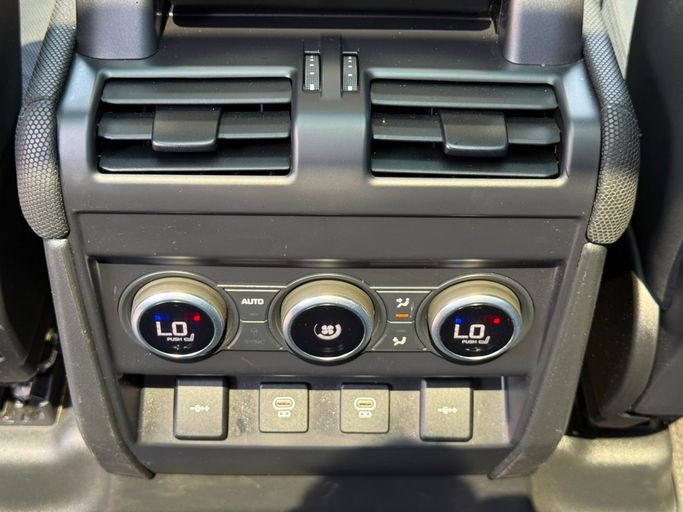 Подержанный ⁦Land Rover Defender P400 II, 3.0 л, 2022⁩ в ОАЭ, Дубай от Prestige Motos (SHJ) Черный цвет. Американская | AUTO.AE | Объявление #289242