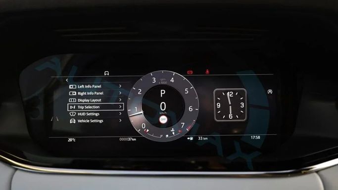 New Land Rover Range Rover Evoque P200 MHEV Long II Facelift, 2.0 l, 2024 in Dubai by Auto Max Group, Black color. European Specs | AUTO.AE