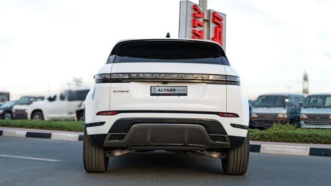 Новый Land Rover Range Rover Evoque P250 MHEV Long II Рестайлинг, 2.0 л, 2025 в Дубае от Altass Motors Белый цвет. Other | AUTO.AE