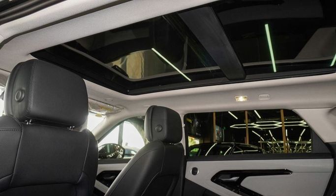 New Land Rover Range Rover Evoque P250 II Facelift, 2.0 l, 2024 in Dubai by Najem Motors, Green color. Chinese Specs | AUTO.AE