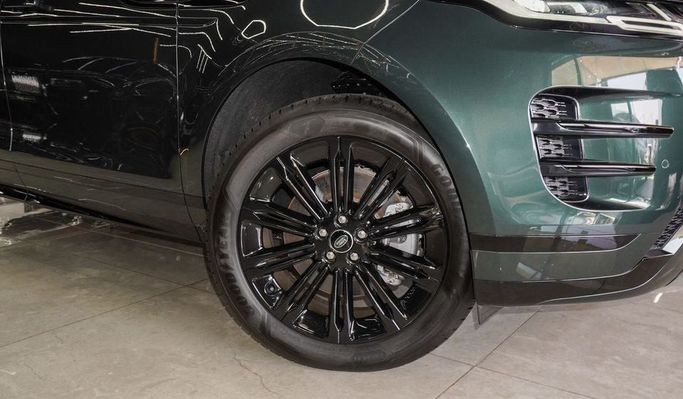 New Land Rover Range Rover Evoque P250 II Facelift, 2.0 l, 2024 in Dubai by Najem Motors, Green color. Chinese Specs | AUTO.AE