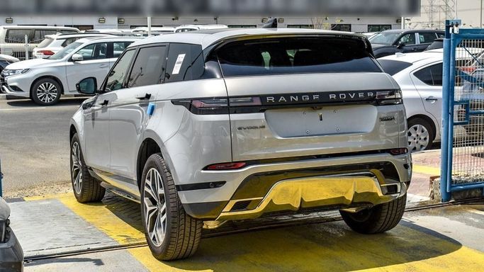 Новый Land Rover Range Rover Evoque P250 II Рестайлинг, 2.0 л, 2024 в Дубае от Najem Motors Белый цвет. Other | AUTO.AE