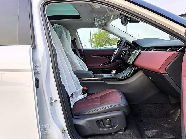 New Land Rover Range Rover Evoque P250 II Facelift, 2.0 l, 2025 in Dubai by Soltan Auto, White color. Chinese Specs | AUTO.AE