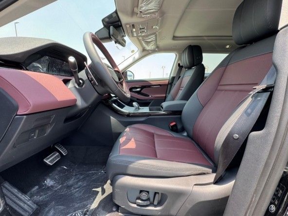 Новый Land Rover Range Rover Evoque P250 II Рестайлинг, 2.0 л, 2025 в Дубае от Titanum Cars Черный цвет. Other | AUTO.AE