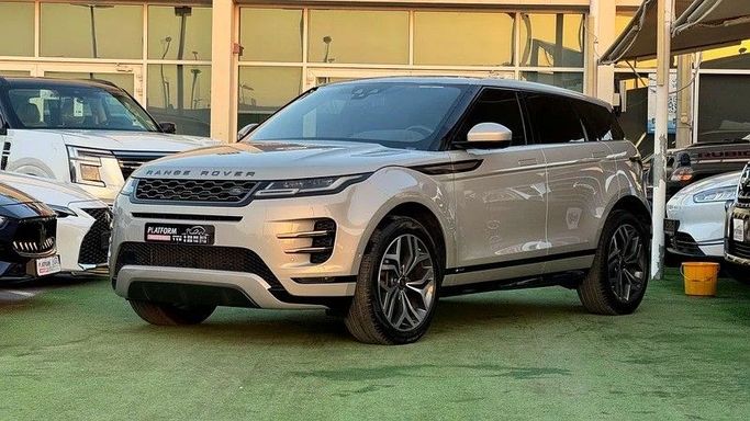 Подержанный Land Rover Range Rover Evoque P250 II, 2.0 л, 2020 в Дубае от Platform Used Cars Серый цвет. GCC | AUTO.AE