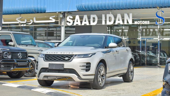 Новый Land Rover Range Rover Evoque P300e (PHEV) II, 1.5 л, 2022 в Дубае от Saad Idan Motors Серый цвет. Китайская | AUTO.AE