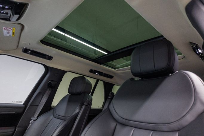 Land Rover Range Rover P530 MHEV V, 2023 business suv 5 dr. for rent in Dubai by POF RENTAL, grey color | AUTO.AE