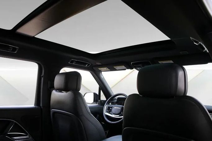 New Land Rover Range Rover P400 MHEV V, 3.0 l, 2025 in Dubai by Mohammad Alkarak Motors, White color. Other | AUTO.AE