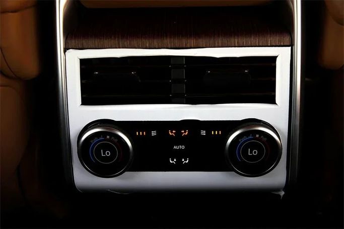 New Land Rover Range Rover P530 MHEV V, 4.4 l, 2025 in Dubai by Mohammad Alkarak Motors, Black color. GCC Specs | AUTO.AE