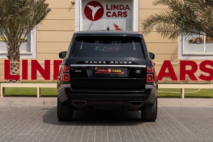 Подержанный Land Rover Range Rover P525 IV Рестайлинг, 5.0 л, 2019 в Дубае от Linda Cars Черный цвет. Европейская | AUTO.AE
