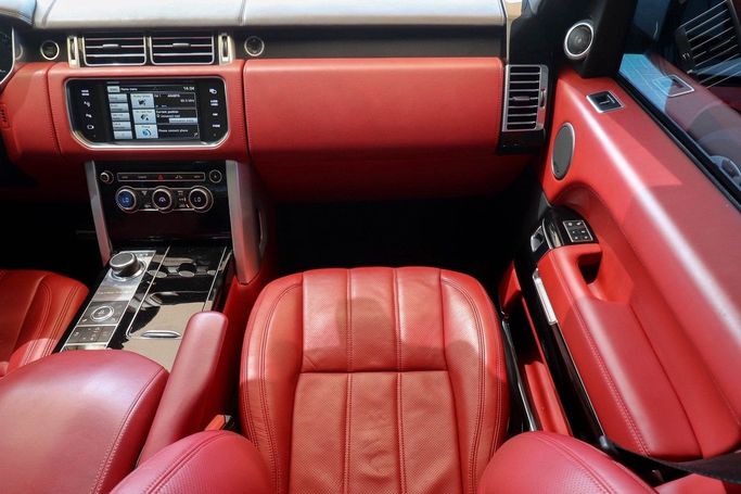 Подержанный Land Rover Range Rover Long IV, 5.0 л, 2015 в Дубае от Linda Cars Белый цвет. GCC | AUTO.AE