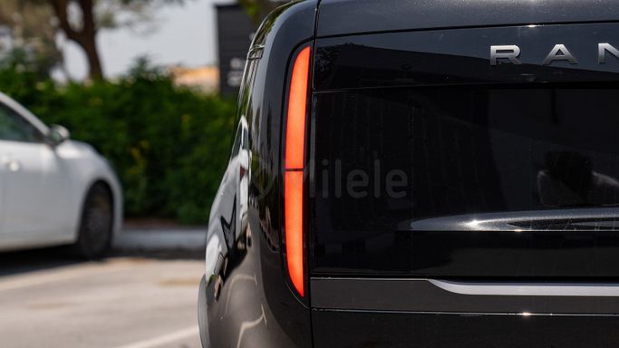 New Land Rover Range Rover P530 MHEV V, 4.4 l, 2025 in Dubai by Milele, Black color. Other | AUTO.AE