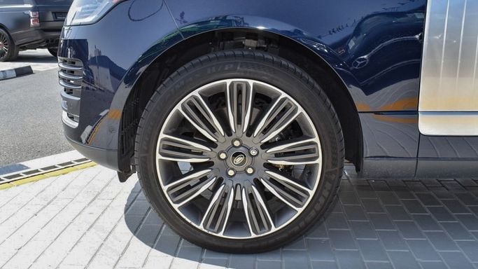 Used Land Rover Range Rover P400 MHEV IV Facelift, 2.0 l, 2022 in Dubai by Saad Idan Motors, Blue color. European Specs | AUTO.AE