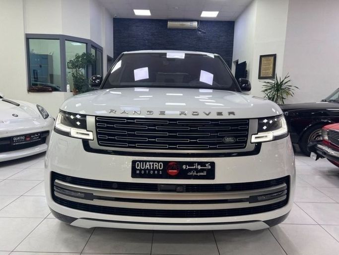 Used Land Rover Range Rover P530 MHEV V, 4.4 l, 2023 in Dubai by Quatro Motors, White color.  | AUTO.AE