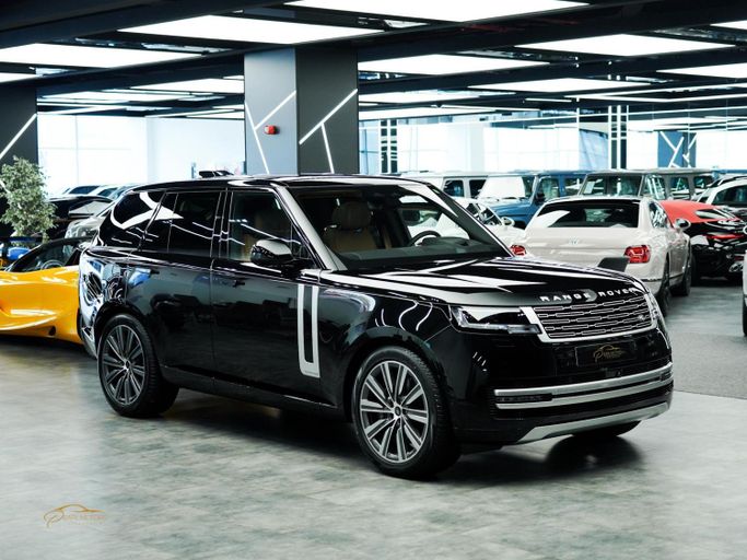 New Land Rover Range Rover P530 MHEV V, 4.4 l, 2022 in Dubai by Pearl Motors, Green color. GCC Specs | AUTO.AE