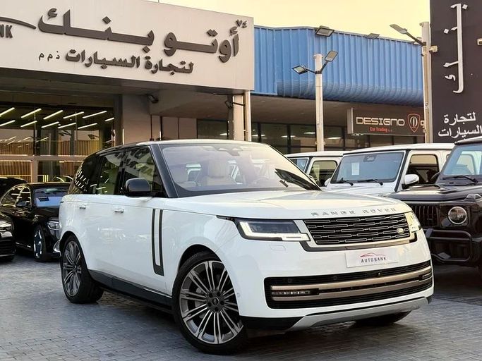 Used Land Rover Range Rover P400 MHEV V, 3.0 l, 2023 in Dubai by Auto Bank Motors, White color. GCC Specs | AUTO.AE