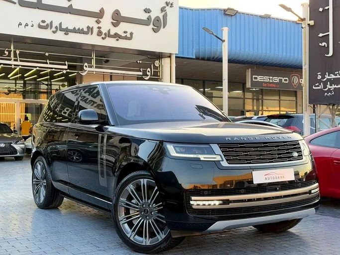 Used Land Rover Range Rover P400 MHEV V, 3.0 l, 2022 in Dubai by Auto Bank Motors, Black color. GCC Specs | AUTO.AE