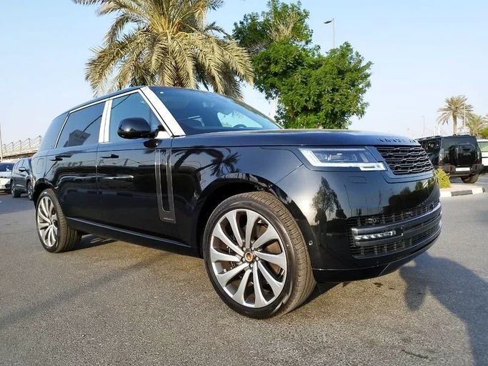 New Land Rover Range Rover P530 MHEV V, 4.4 l, 2024 in Dubai by Space Motors, Black color. European Specs | AUTO.AE