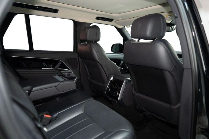 Used Land Rover Range Rover P530 MHEV V, 4.4 l, 2023 in Dubai by LMG Motors, Black color. GCC Specs | AUTO.AE