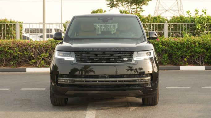 Новый Land Rover Range Rover P530 MHEV V, 4.4 л, 2025 в Дубае от Carbon Edition Motors Черный цвет. Other | AUTO.AE