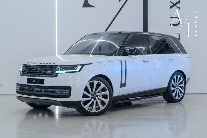 Подержанный Land Rover Range Rover P440e V, 3.0 л, 2023 в Дубае от A1 Luxury Motors Белый цвет. Канадская | AUTO.AE