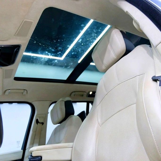 Used Land Rover Range Rover P525 IV Facelift, 5.0 l, 2019 in Dubai by Carzilla Motors, Light Blue color. European Specs | AUTO.AE