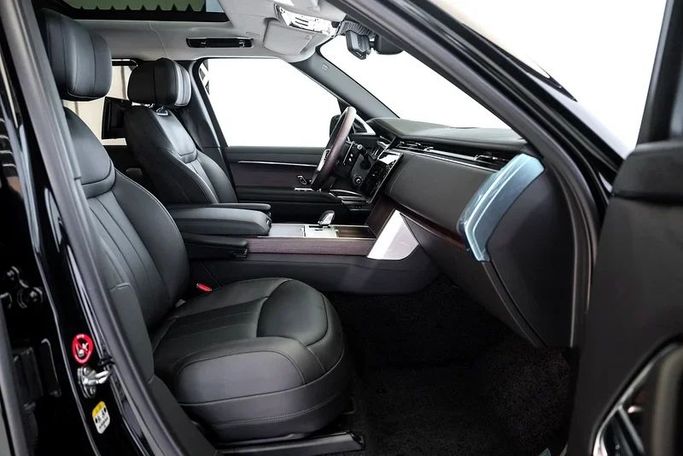 New Land Rover Range Rover P530 MHEV V, 4.4 l, 2025 in Dubai by Exotic Cars, Black color. Other | AUTO.AE