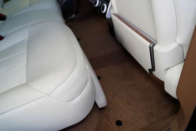 Used Land Rover Range Rover P530 MHEV V, 4.4 l, 2023 in Dubai by Exotic Cars, Black color. GCC Specs | AUTO.AE