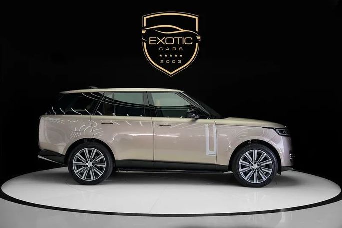 Used Land Rover Range Rover P530 MHEV V, 4.4 l, 2023 in Dubai by Exotic Cars, Golden color. Other | AUTO.AE